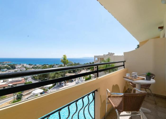 Pefkos View Suites & Maisonette