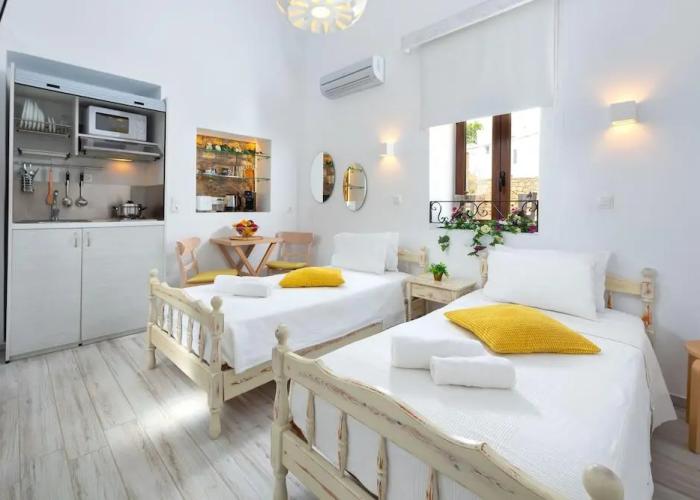 Lindos Citrin Suites