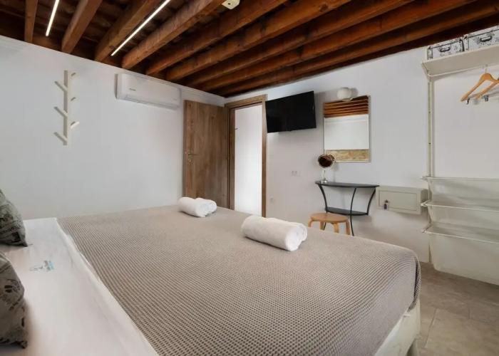 Lindos Citrin Suites