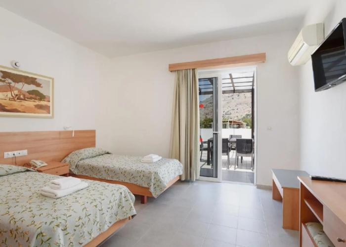 Matina Pefkos Aparthotel