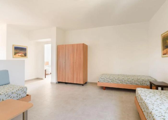 Matina Pefkos Aparthotel