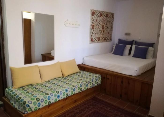 Maris Lindos, Suites and Apartments