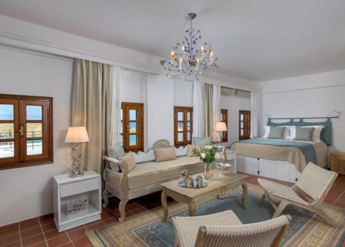 Maris Lindos, Suites and Apartments