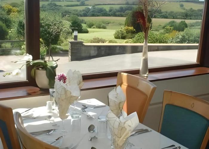 Bowood Park Hotel