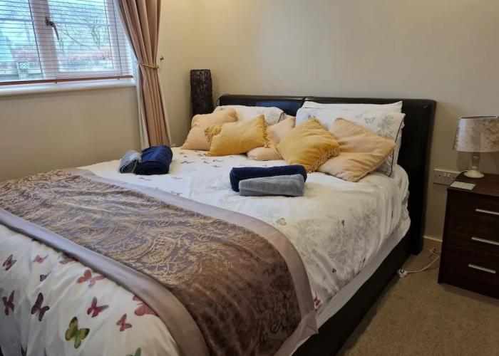 2-bed Cottage, Sleeps 5, Pets Ok, Close to Coast