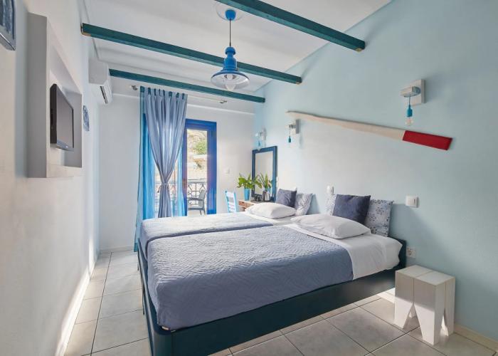 Hotel Atheras