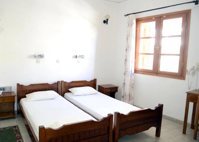 Anthemis Hotel