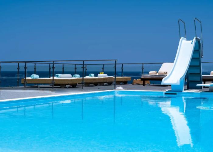 Icarus Luxury Beachfront Villa