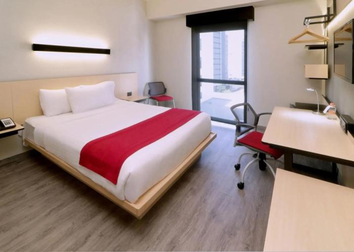 City Express Plus by Marriott Monterrey Galerias