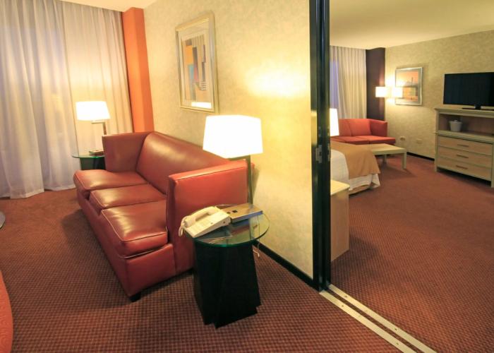 Holiday Inn Monterrey - Parque Fundidora by IHG