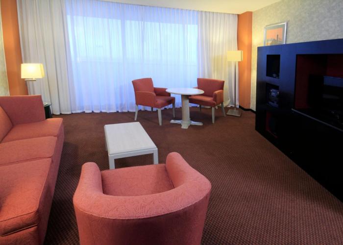 Holiday Inn Monterrey - Parque Fundidora by IHG