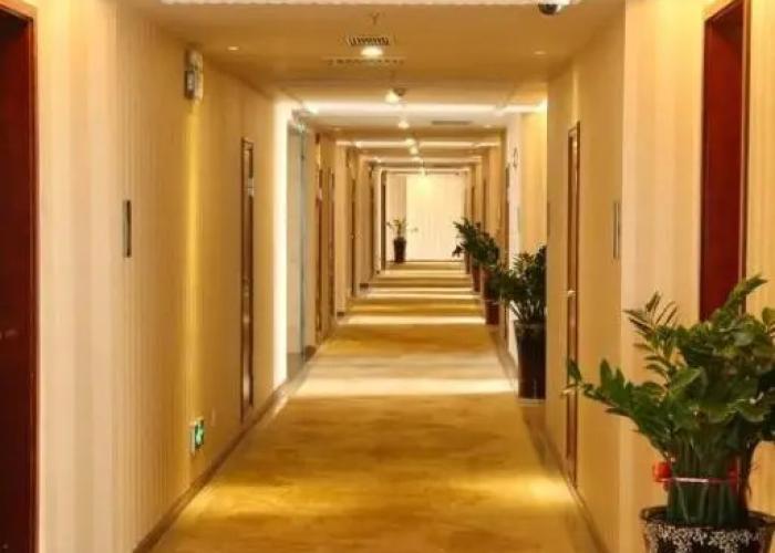 Jinduhui International Hotel (Guiyang Ouyanghai Plaza)