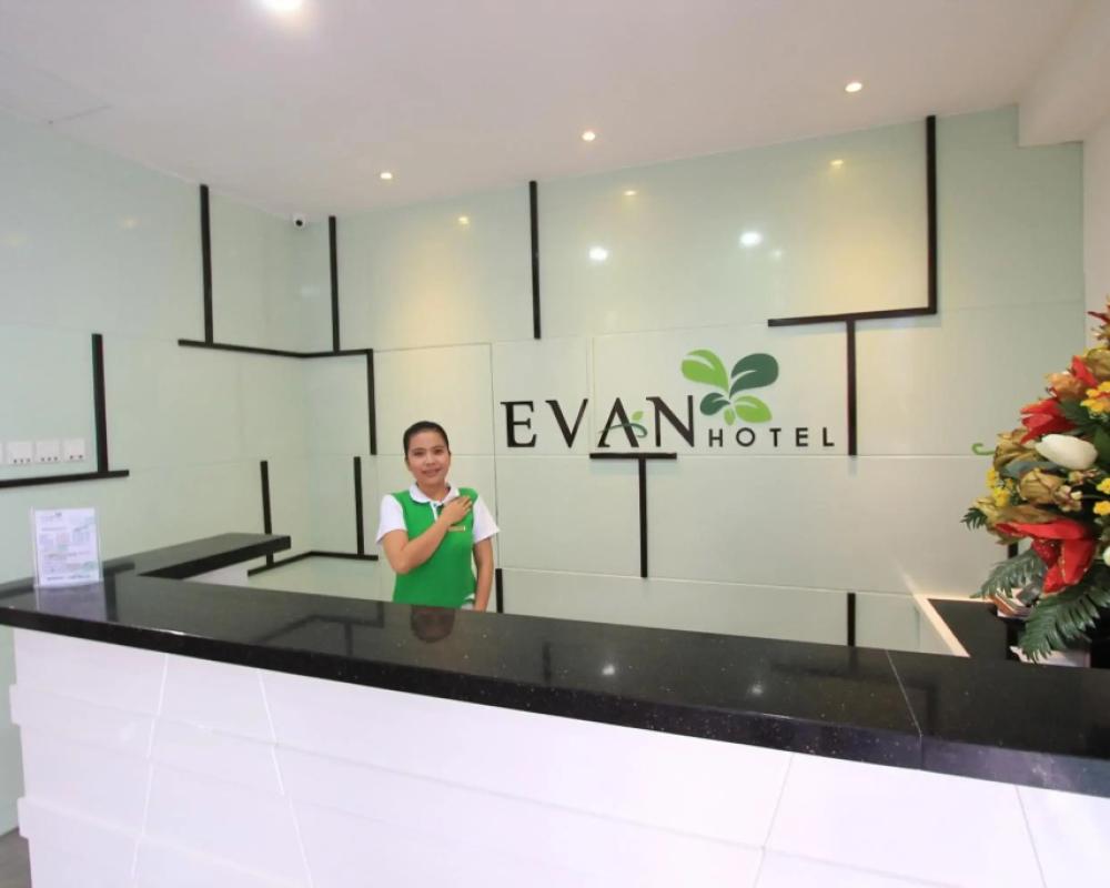 фото Evan Hotel