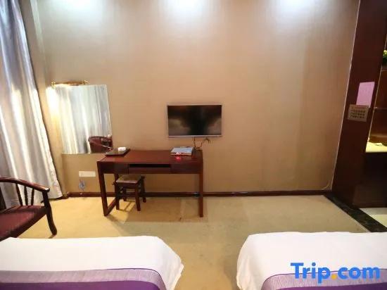 Zixing Dada Business Hotel