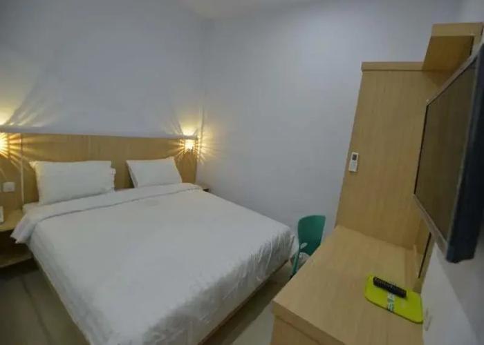 T-One Hotel