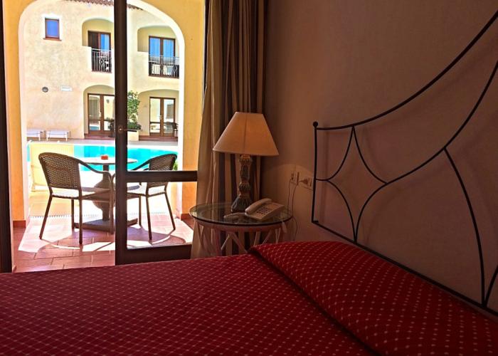 Hotel Monti Di Mola