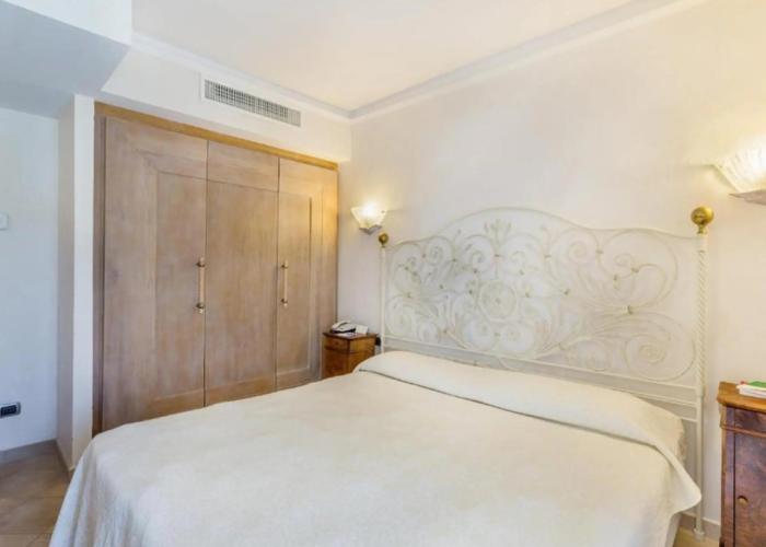 Hotel Petra Bianca