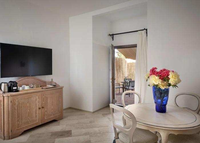Iconic Luxury Suite