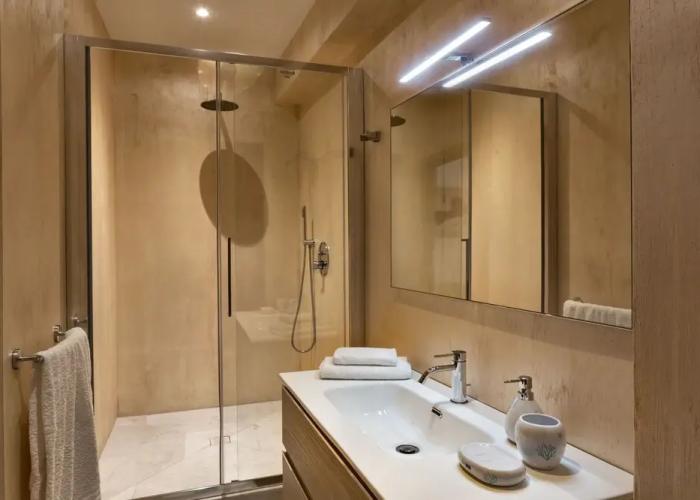 Iconic Luxury Suite