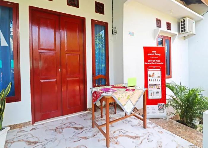 SPOT ON 91222 Kanjeng Mami Homestay Syaria