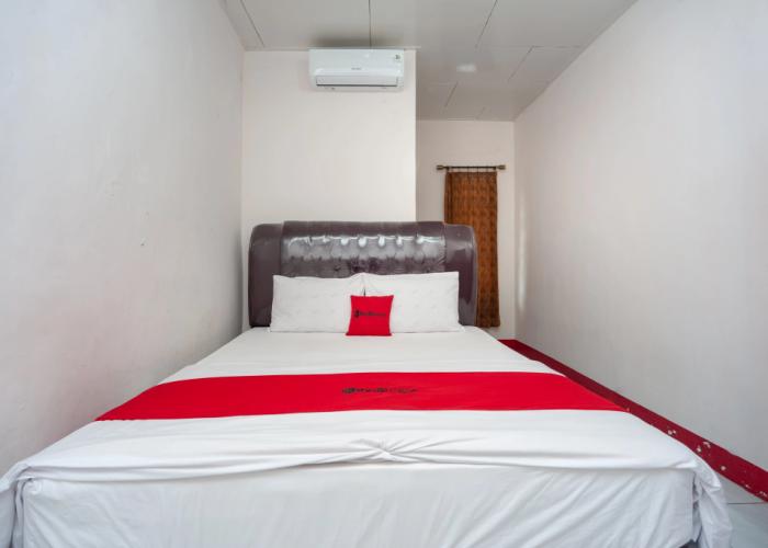 RedDoorz Syariah near Tugu Juang Jambi 3