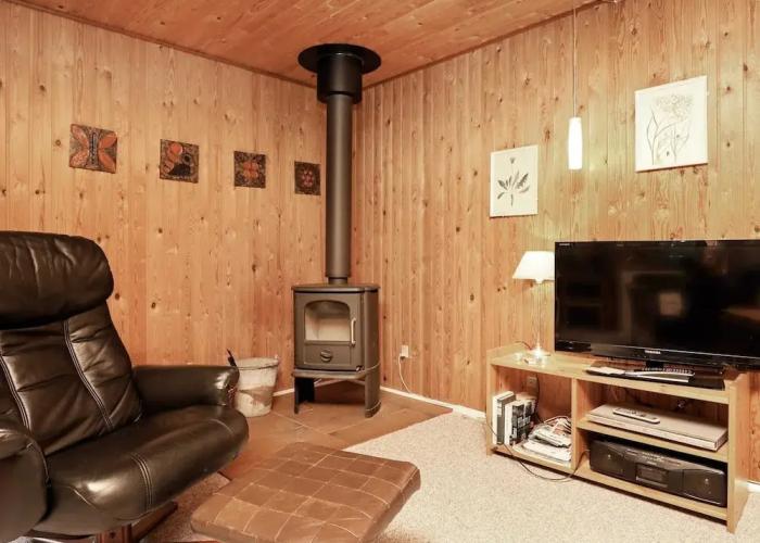 Spacious Holiday Home In Struer near Ocean