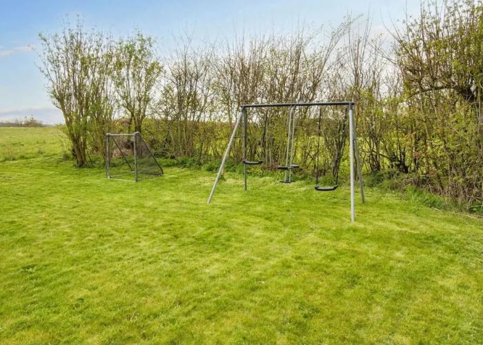 Vintage Holiday Home in Struer near Open Field