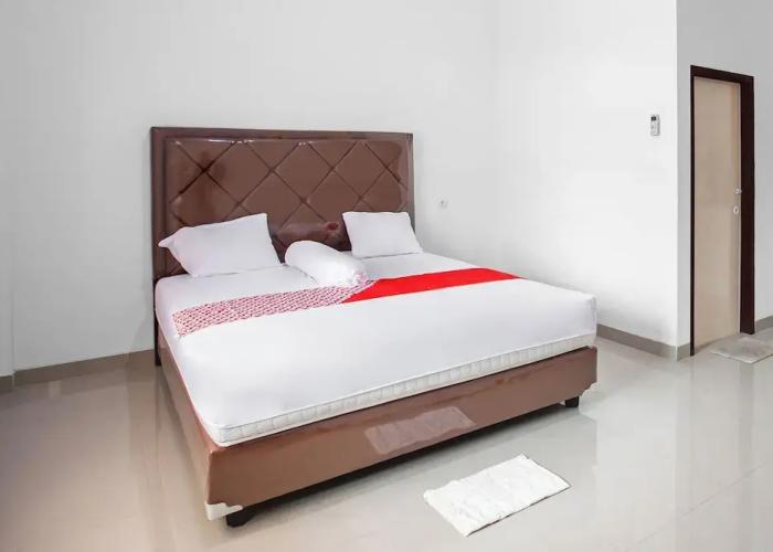 OYO 92587 Homestay Romauli Kampung Radja