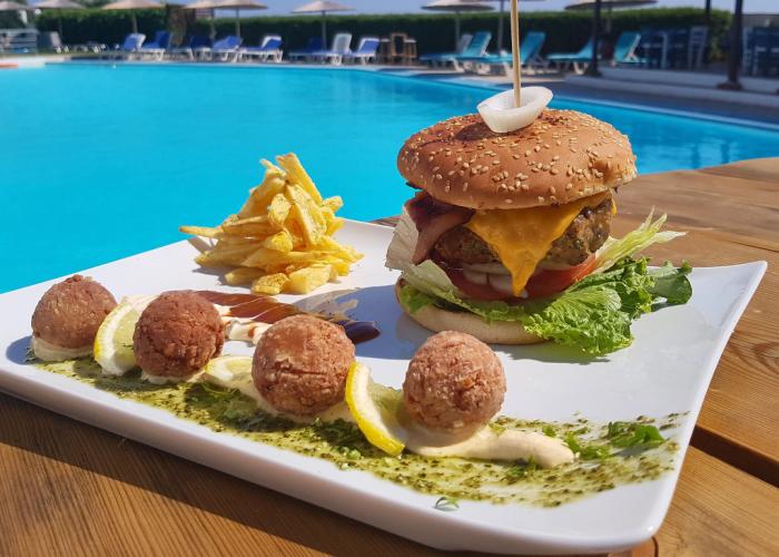 Skion Palace Beach Hotel - Bungalows Boutique