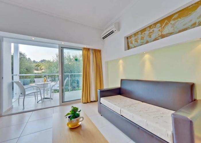 Mendi Hotel