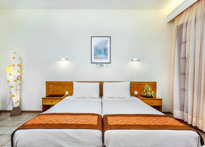 Xenios Possidi Paradise Hotel
