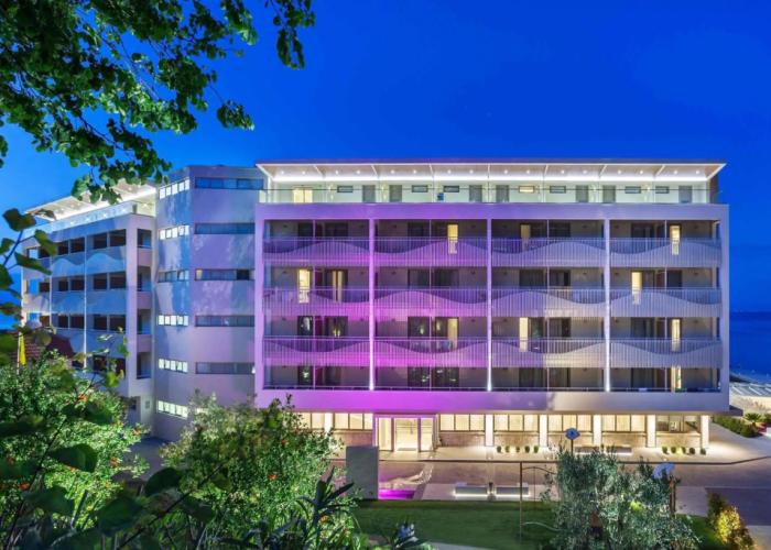 Ammon Zeus Luxury Beach Hotel