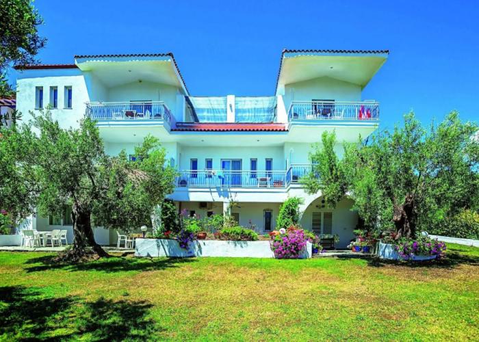 Xenios Faros Apartments