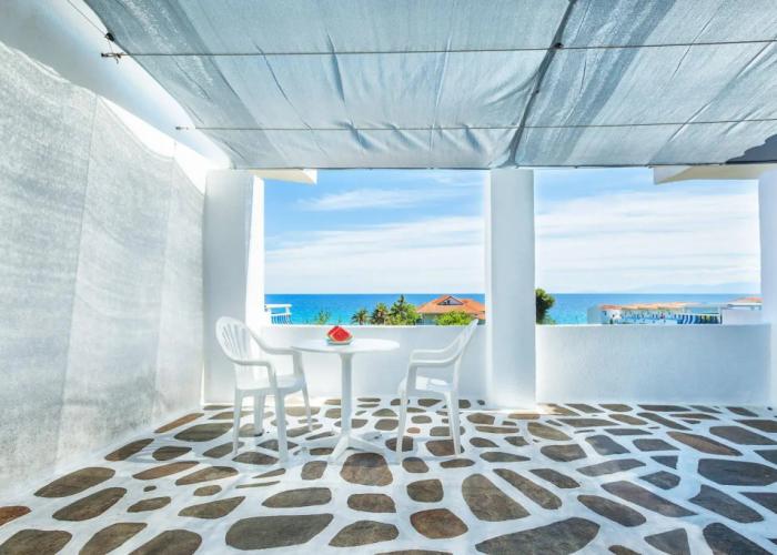 Xenios Faros Apartments