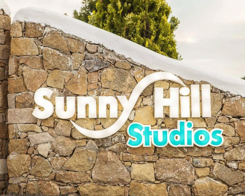 фото Sunny Hill Studios