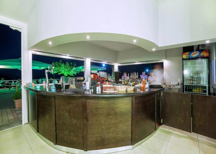 Xenios Dolphin Beach Hotel