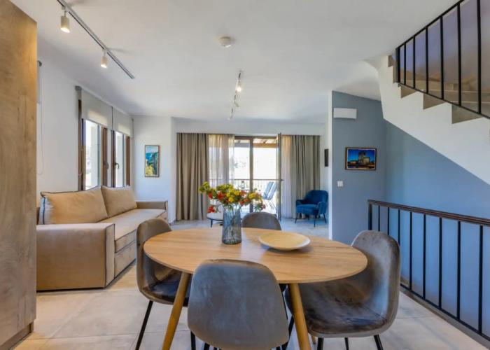 Penelope Luxury Suites