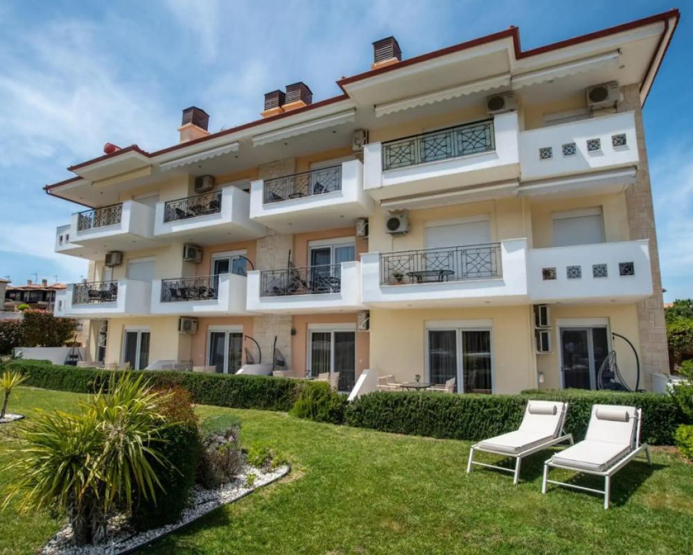 Lagaria Hotel & Apartments