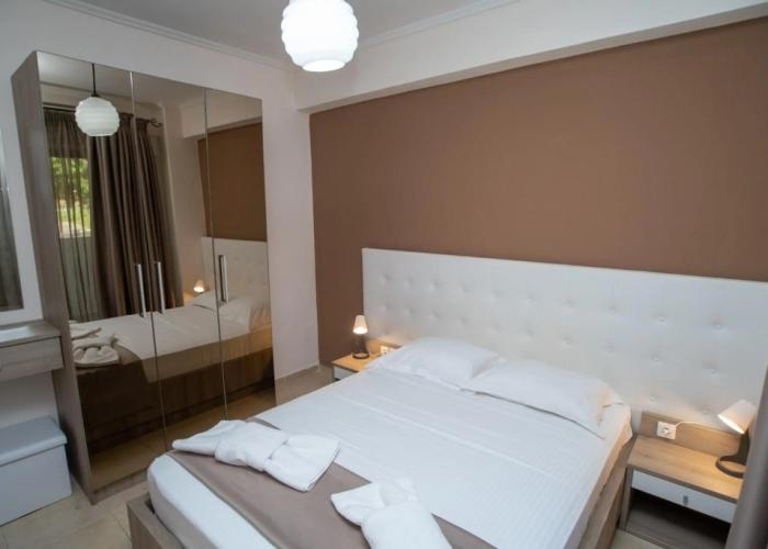 Lagaria Hotel & Apartments