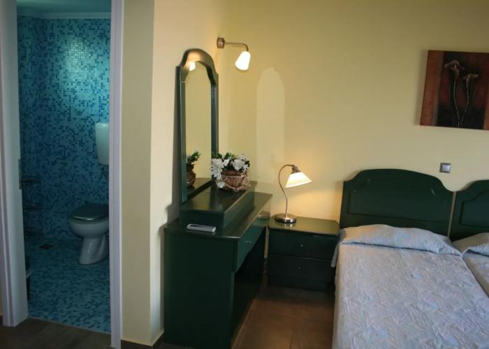 Eden Hotel