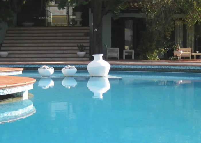 Eden Hotel