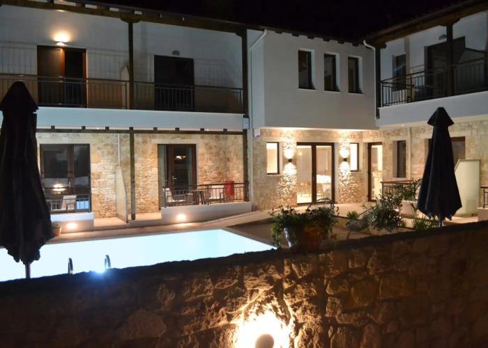 Iades Hotel
