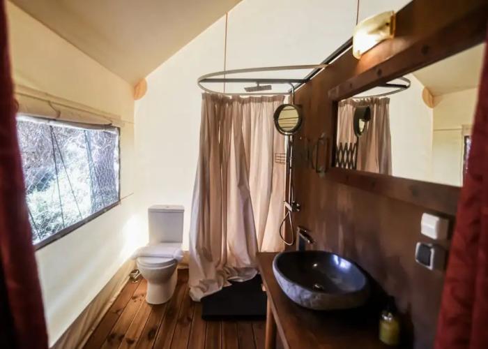 Pefkon Suites
