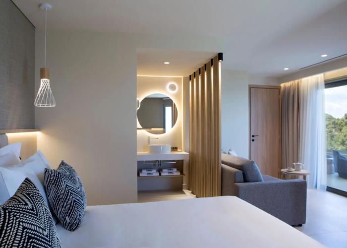 Cora Hotel & Spa