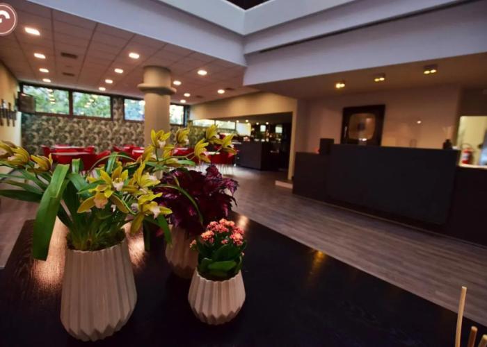 MajesticHouse Conference & Restaurant