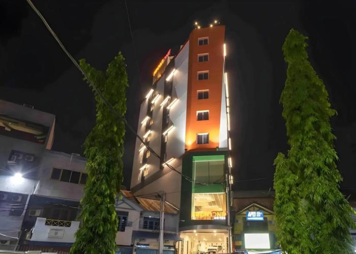 Front One Hotel Jayapura