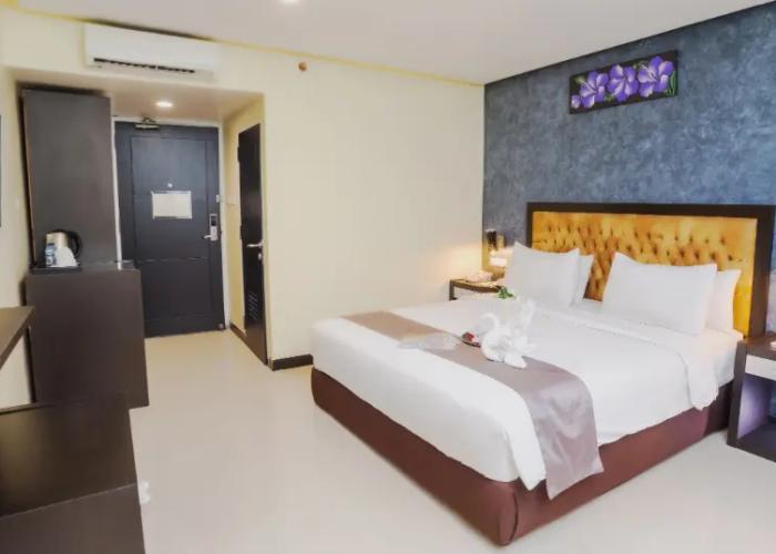 Parkside Star Hotel Waena