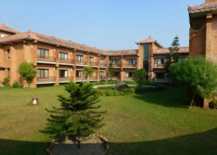Hotel Lumbini Garden New Crystal