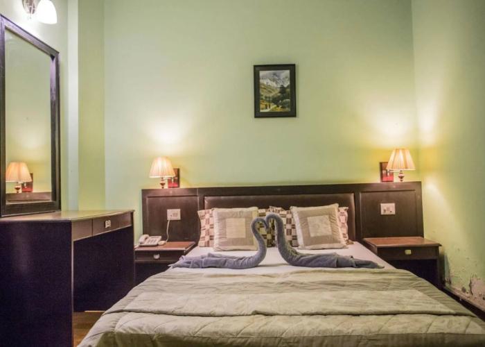 Hotel Ananda Inn