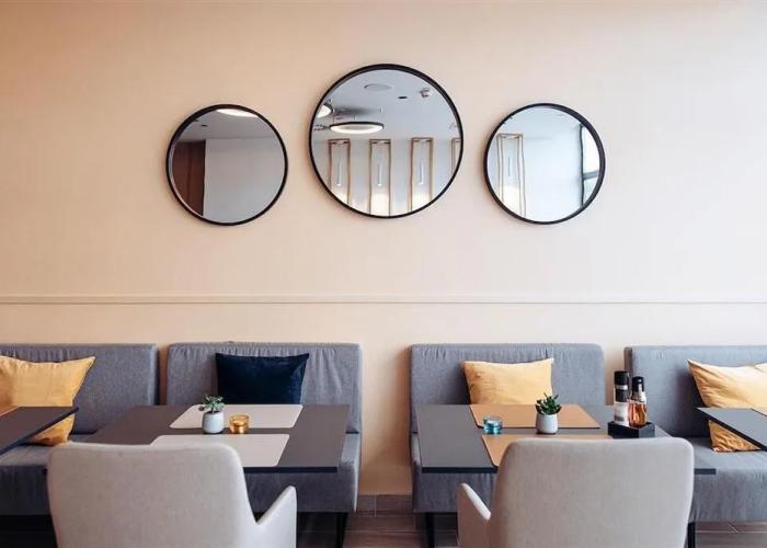 Antunovic Hotel East